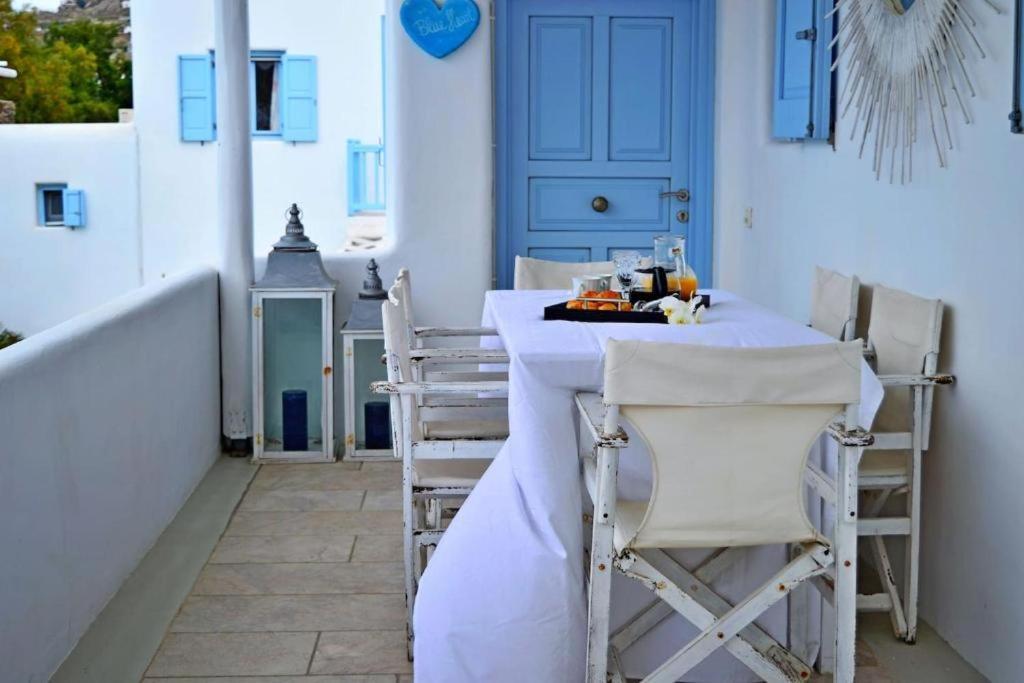 Blue Heart Mykonos Up To 10 People Location *