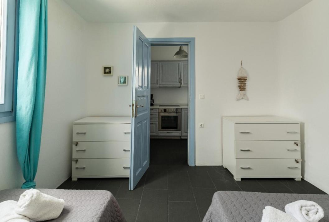 Blue Heart Mykonos Up To 10 People Location Mykonos Town